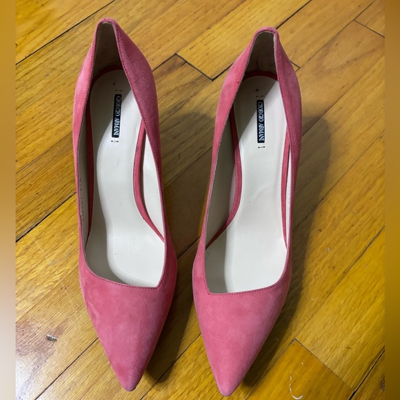 Authentic Giorgio Armani- suede pumps - Picture 4 of 4